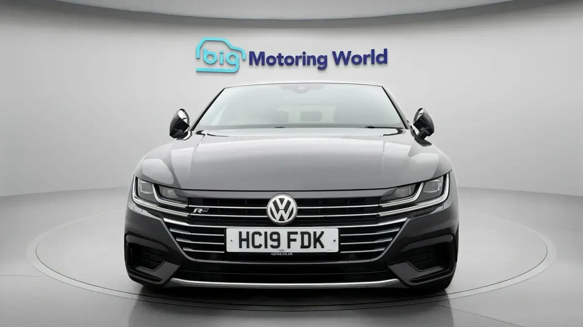 Used VW Arteon R-line 150 HP (110 kW) 2019 Grey Hatchback