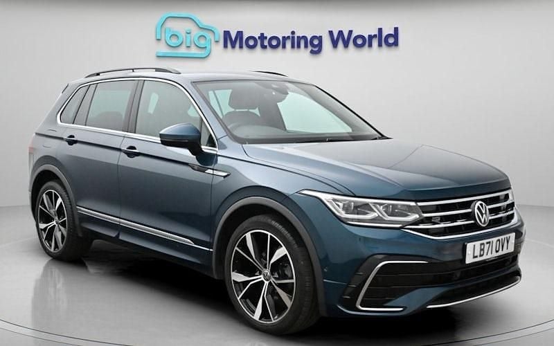 Used VW Tiguan R-line 150 HP (110 kW) 2022 Blue SUV