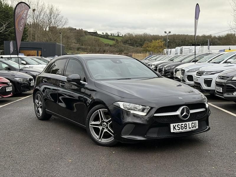 Black Used 2018 Mercedes A180 SE Hatchback | £10,495 (Fair price) - Image 1/4