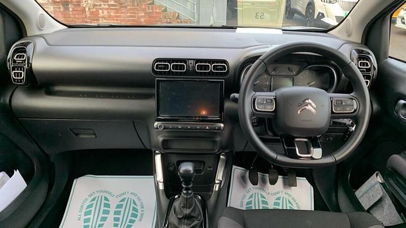 Used Citroën C3 Aircross PureTech 108 HP (79 kW) 2024 Grey SUV