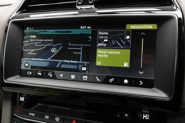 Used Jaguar F-Pace Portfolio 250 HP (183 kW) 2019 Silver SUV