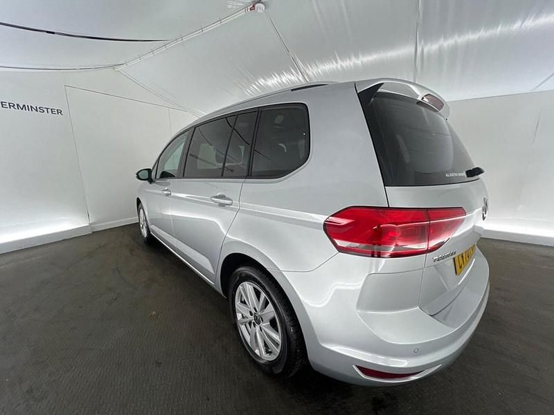 Used VW Touran Family 150 HP (110 kW) 2020 Silver MPV
