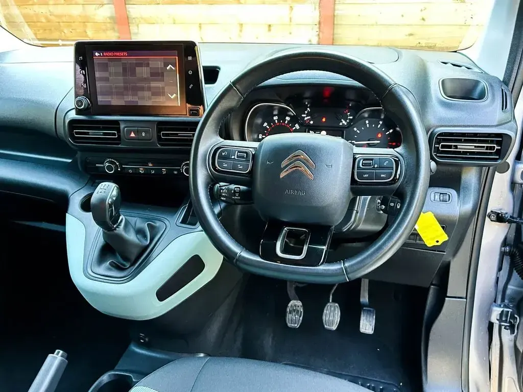 Used Citroën Berlingo 2020 Grey MPV