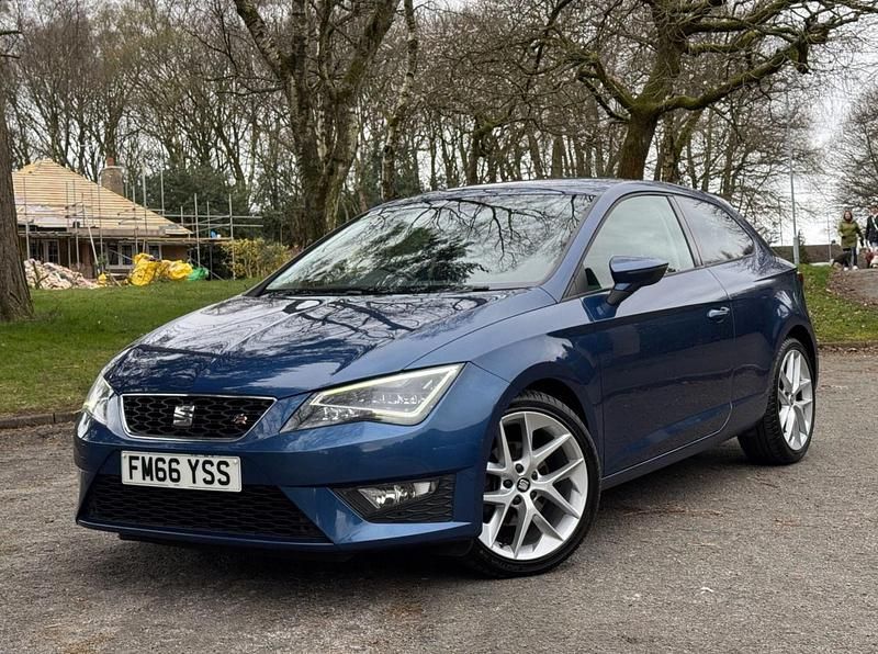 Used Seat Leon FR 125 HP (91 kW) 2017 Blue Hatchback