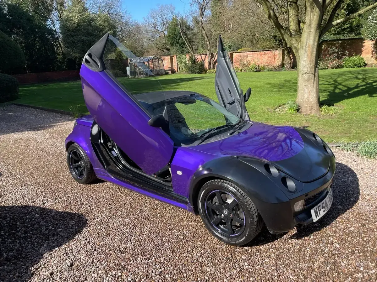 Used Smart Roadster 80 HP (58 kW) 2004 Silver Cabriolet