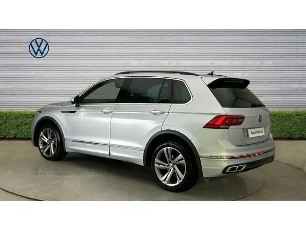 Used VW Tiguan R-line Edition 150 HP (110 kW) 2023 Silver SUV