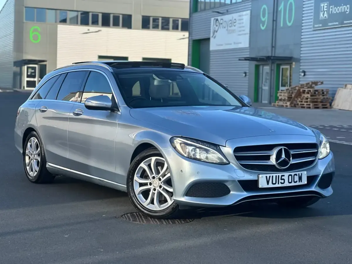 Second-hand Mercedes C220 Premium 170 CP (125 kW) 2015 Argintiu Break