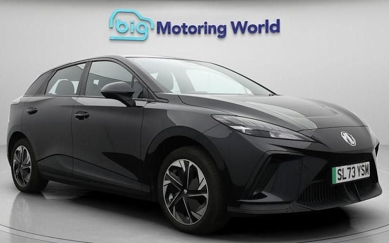 Used MG MG4 EV SE 319 kW (435 HP) 2023 Black Hatchback