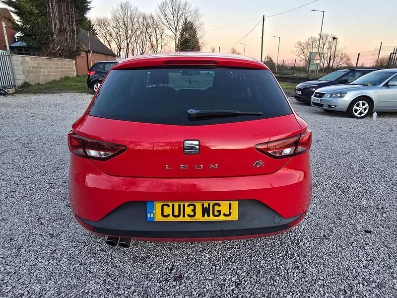 Used Seat Leon FR 2013 Red Hatchback
