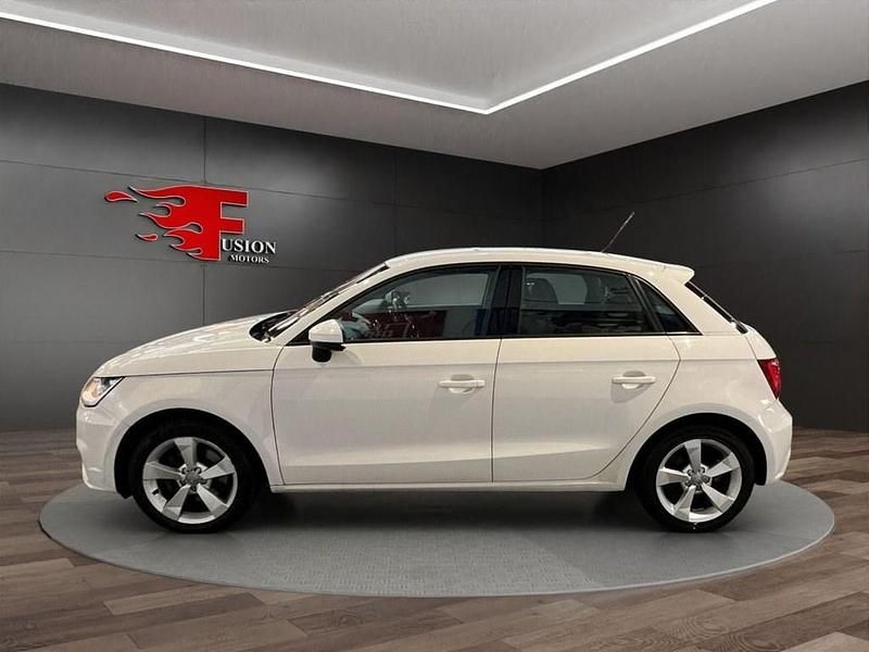 Used Audi A1 Sportback Sport 125 HP (91 kW) 2016 White Hatchback