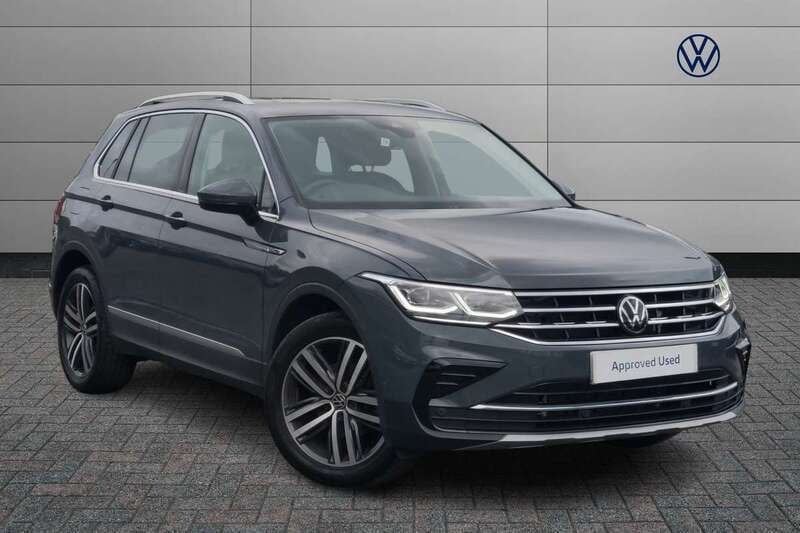 Grey Used 2023 VW Tiguan Elegance SUV | £27,699 (Fair price) - Image 1/4