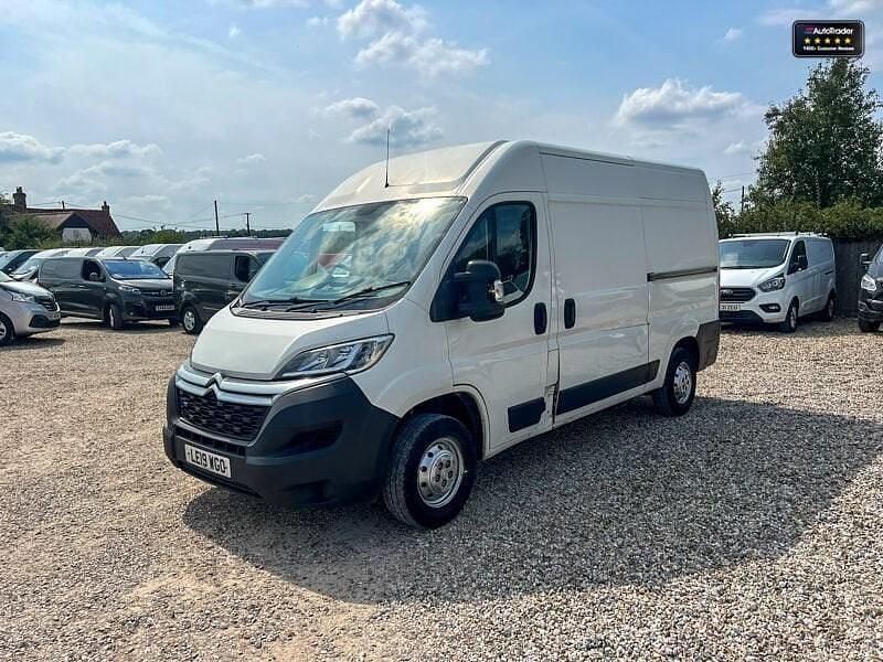 Used Citroën Relay 130 HP (95 kW) 2019 White Van
