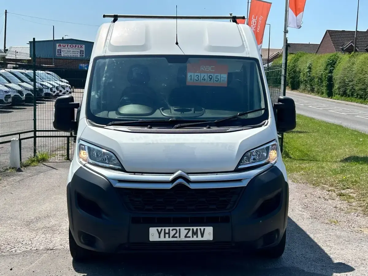 Used Citroën Relay 140 HP (102 kW) 2021 White Van