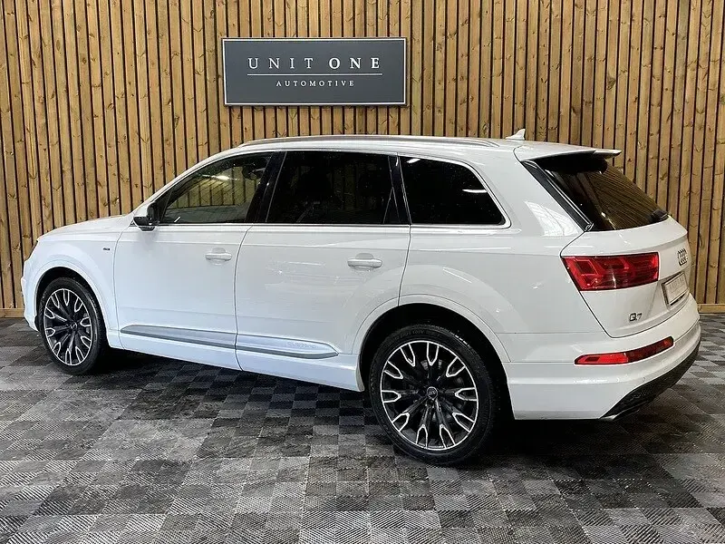 Used Audi Q7 S-Line 2015 White SUV