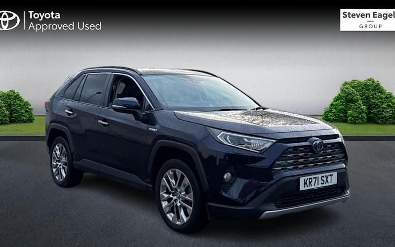 Used 2025 Toyota RAV4 Hybrid SUV | £30,465 (Good price) - Image 1/3