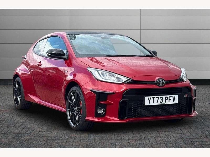 Red Used 2023 Toyota Yaris Hatchback | £35,995 (Expensive) - Image 1/3