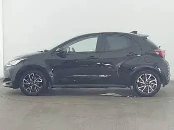 Used Toyota Yaris Design 116 HP (85 kW) 2023 Black Hatchback