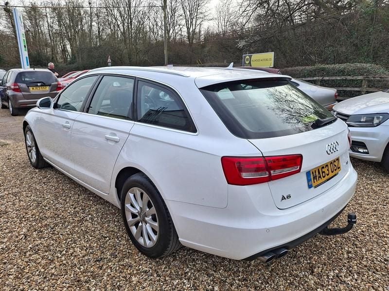 Used Audi A6 Design 177 HP (130 kW) 2013 White Estate
