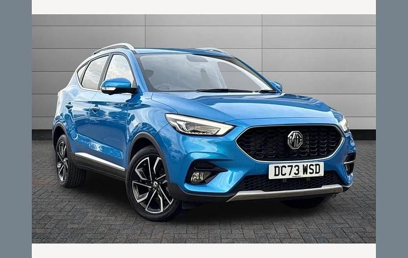 Blue Used 2024 MG ZS Exclusive SUV | £15,095 (Fair price) - Image 1/4