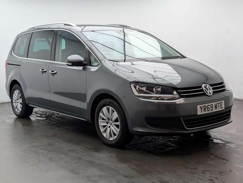 Used VW Sharan SE 150 HP (110 kW) 2019 Grey MPV