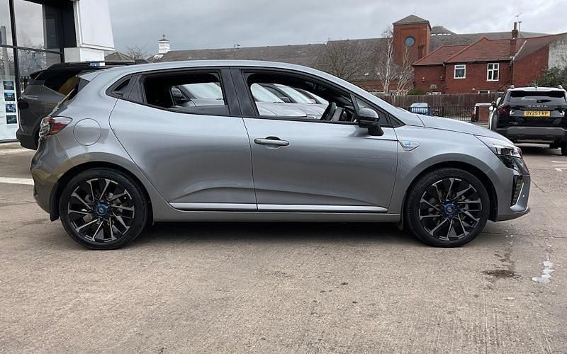 Used Renault Clio V Esprit Alpine 143 HP (105 kW) 2025 Hatchback