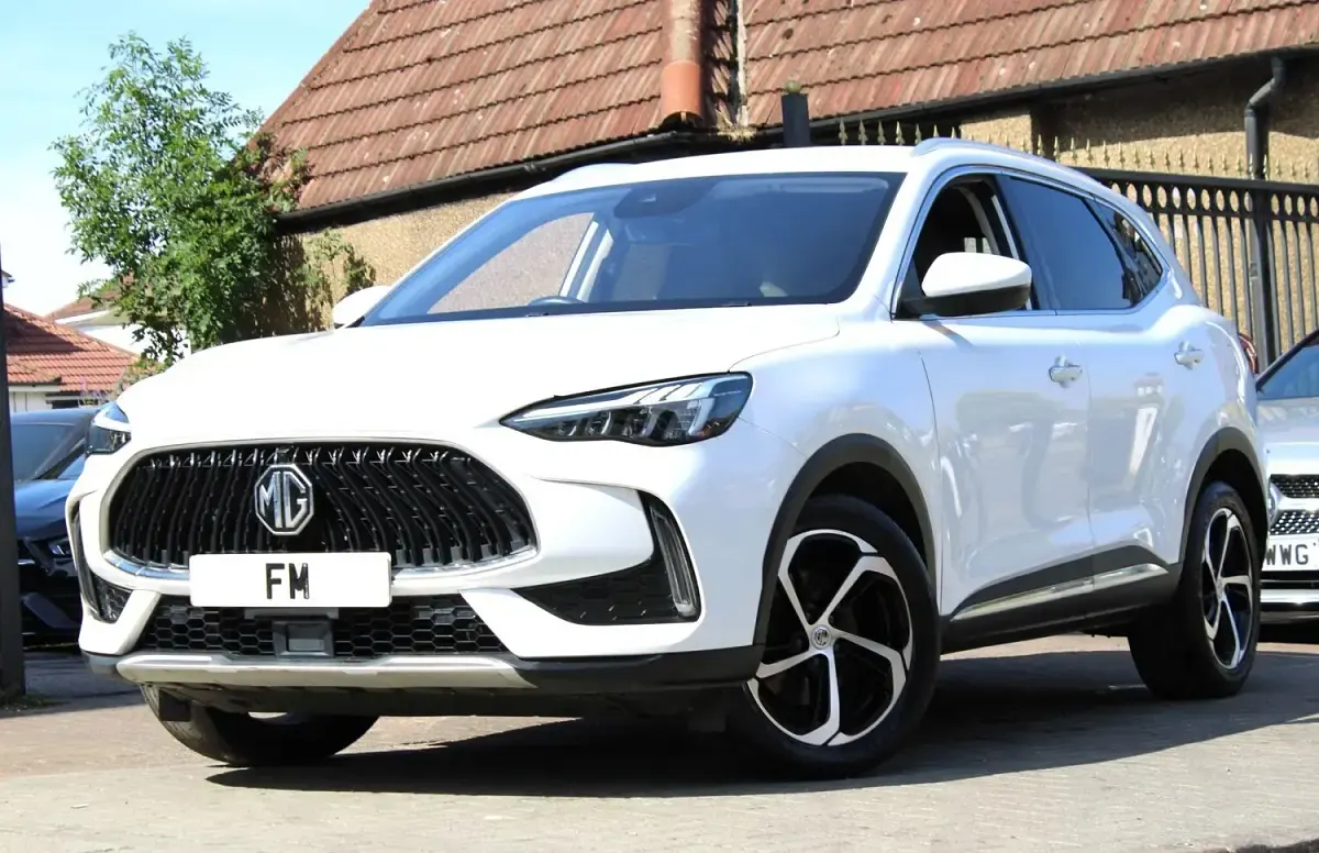 Used MG HS Trophy 162 HP (119 kW) 2023 White SUV