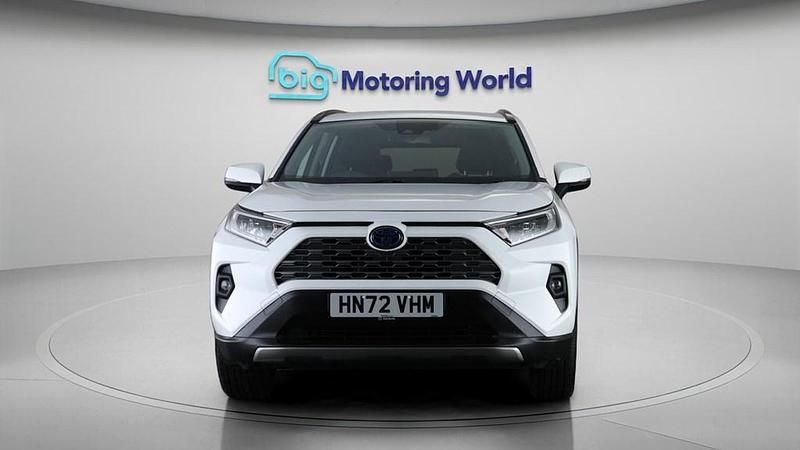 Used Toyota RAV4 Hybrid 218 HP (160 kW) 2022 White SUV