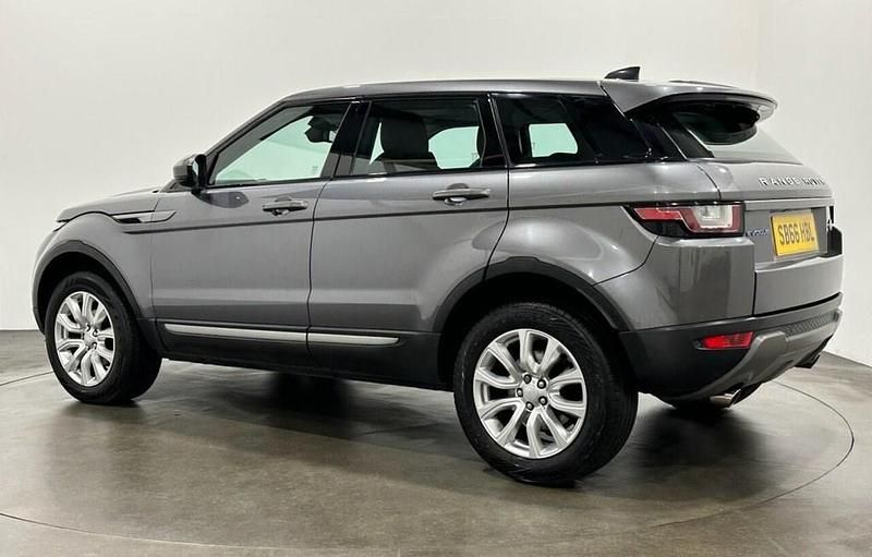 Used Land Rover Range Rover evoque SE 150 HP (110 kW) 2016 Grey SUV