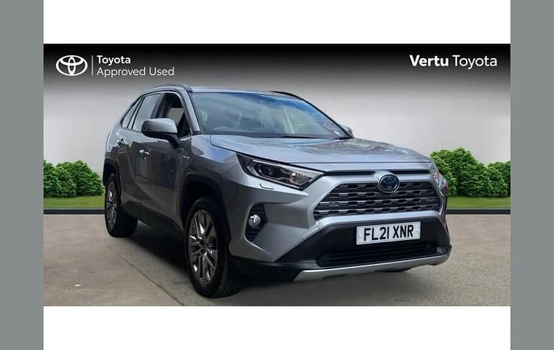 Used Toyota RAV4 Hybrid 219 HP (161 kW) 2021 Silver SUV