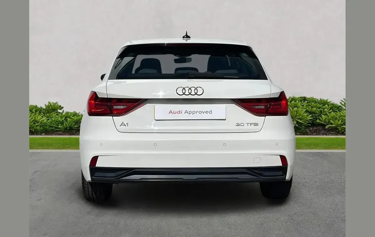 Używany Audi A1 Sport 116 KM (85 kW) 2019 Biały SUV
