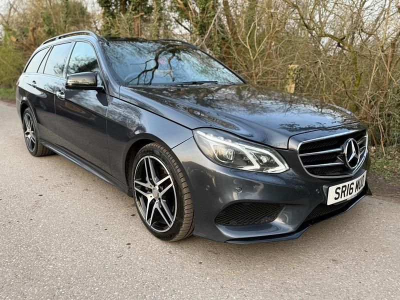 Usado Mercedes E350 Premium Plus 2016 Cinzento Carrinha