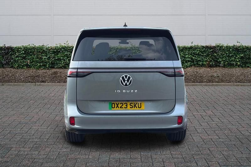 Used VW ID. Buzz Pro 150 kW (204 HP) 2023 Silver MPV