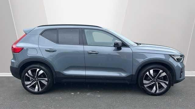 Used Volvo XC40 Ultimate 194 HP (142 kW) 2023 SUV