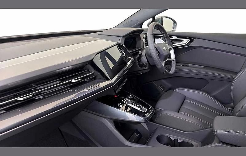 Used Audi Q4 e-tron S-Line 147 kW (200 HP) 2026 Grey SUV