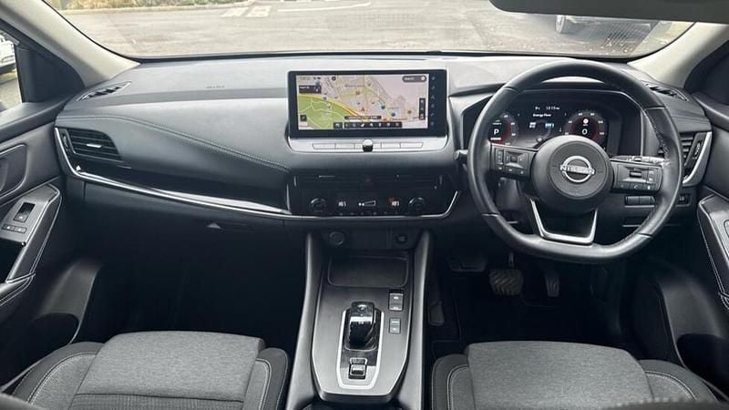 Used Nissan Qashqai N-Connecta 187 HP (137 kW) 2023 Grey SUV