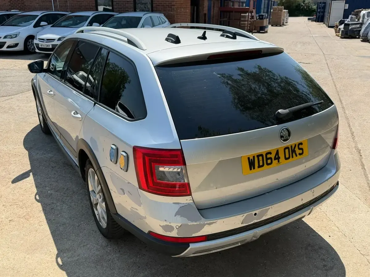 Used Skoda Octavia Scout 4x4 2015 Silver Estate