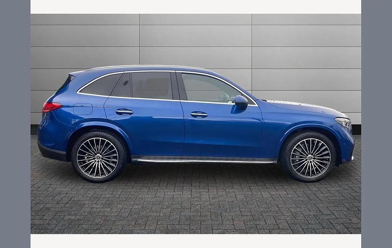 Used Mercedes GLC300e AMG Line Premium Plus 254 HP (186 kW) 2023 Blue SUV