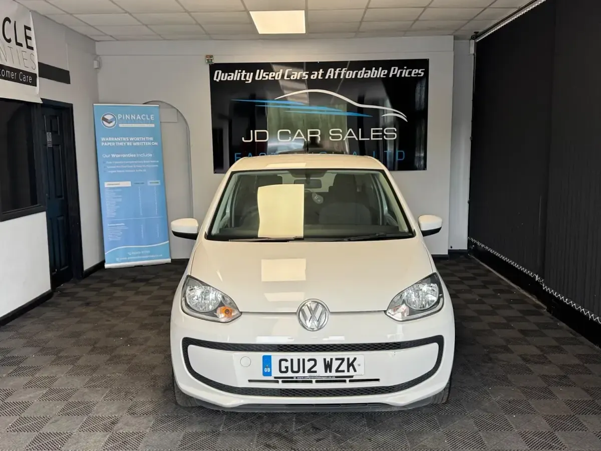 Used VW up! move up! 60 HP (44 kW) 2012 White Hatchback