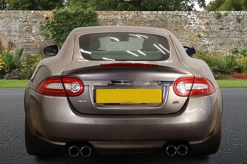 Used Jaguar XKR 510 HP (375 kW) 2010 Grey Coupe