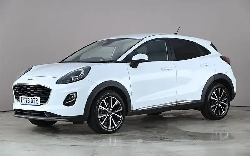Begagnad Ford Puma Titanium 125 HK (91 kW) 2023 Vit SUV