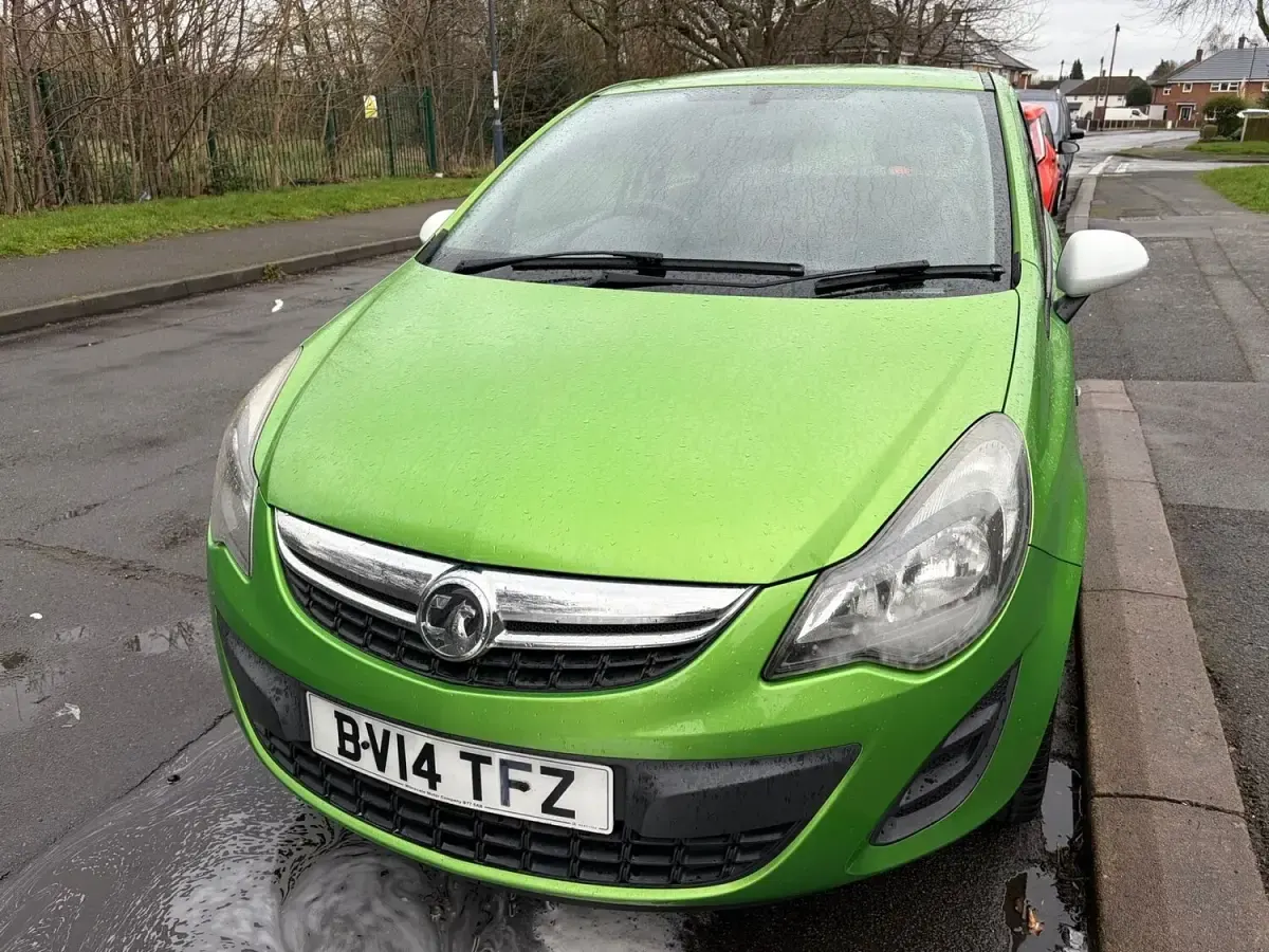 Used Vauxhall Corsa 2014 Green Hatchback