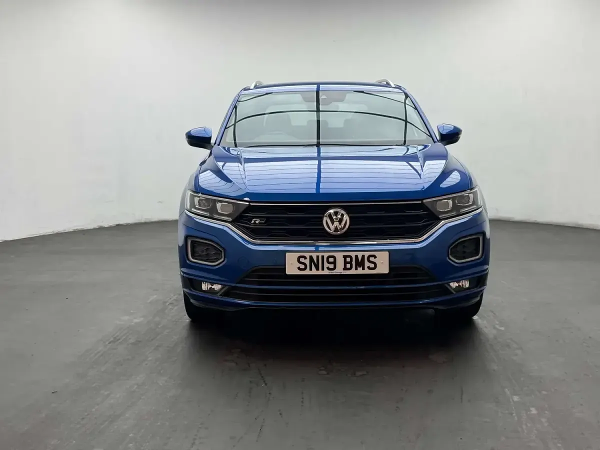 Used VW T-Roc R-line 150 HP (110 kW) 2019 Blue SUV