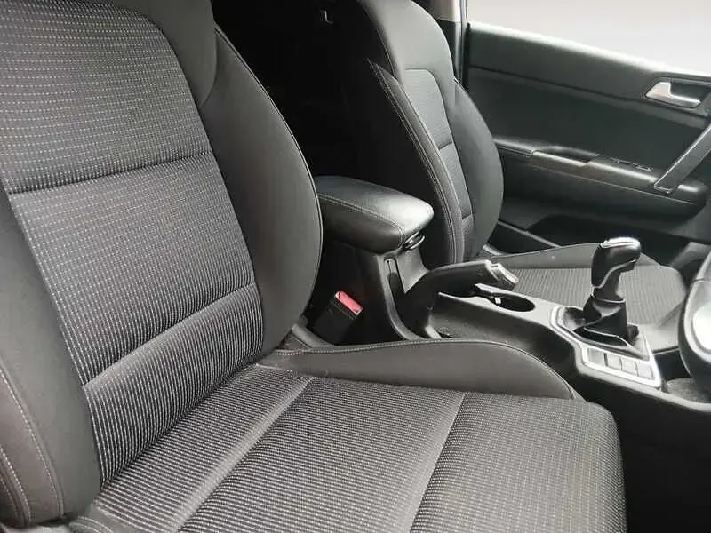 Used Kia Sportage 134 HP (98 kW) 2021 Grey SUV