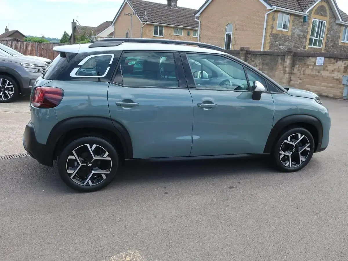 Used Citroën C3 Aircross PureTech 128 HP (94 kW) 2023 Grey SUV