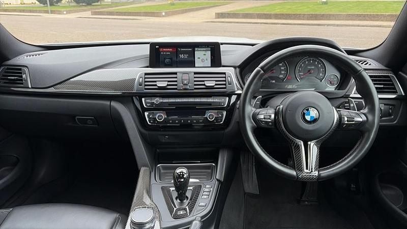 Used BMW M4 Comfort Edition 431 HP (317 kW) 2019 White Coupe