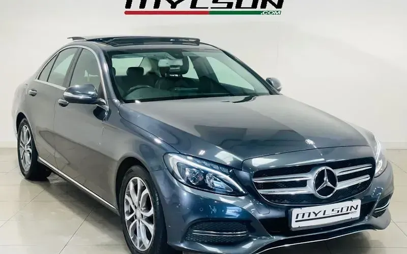 Used Mercedes C200 Premium 184 HP (135 kW) 2015 Sedan