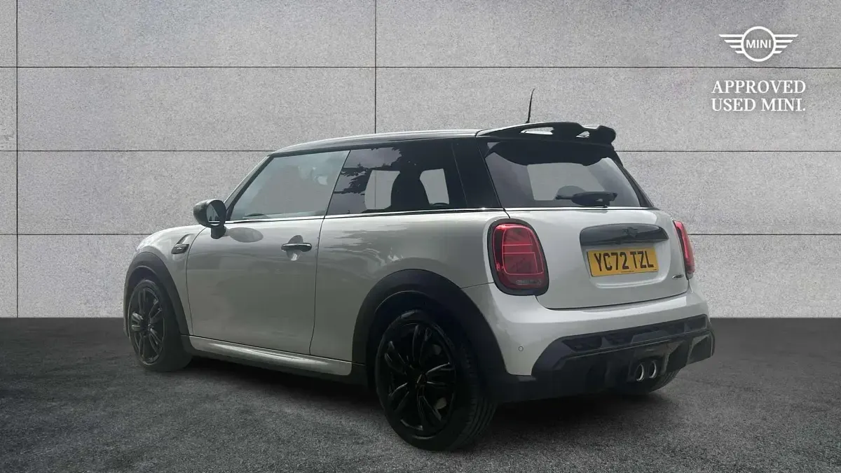 Used Mini John Cooper Works Hatch 228 HP (167 kW) 2022 Silver Hatchback