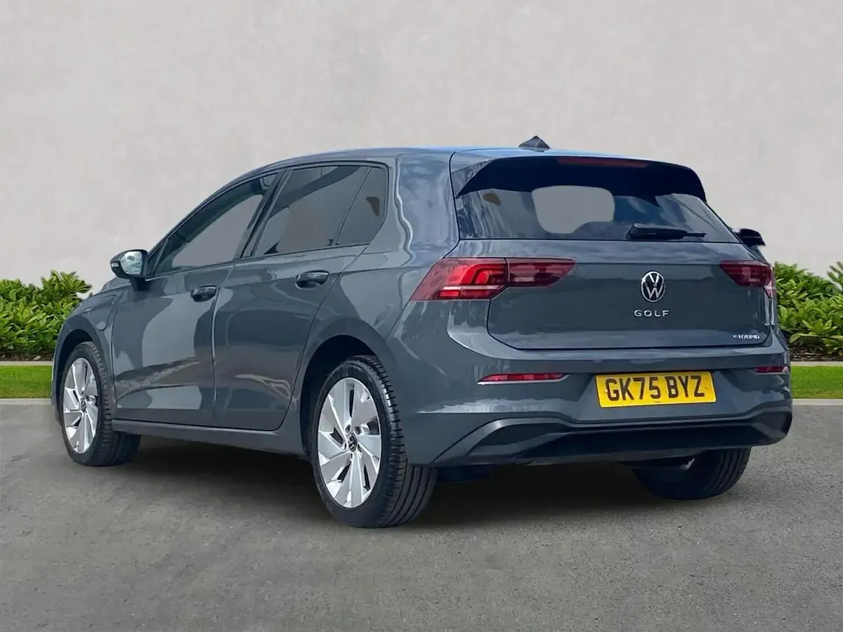 Used VW Golf VIII Match 204 HP (150 kW) 2025 Grey Hatchback