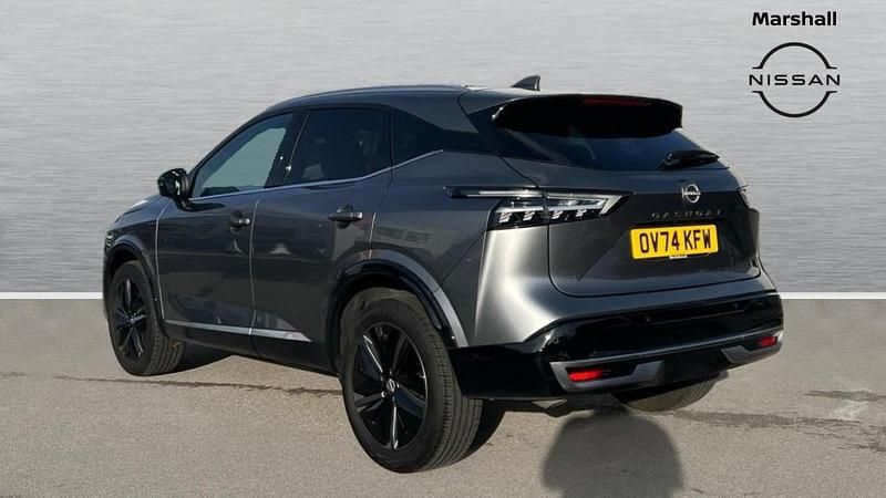Used Nissan Qashqai Tekna 158 HP (116 kW) 2024 Grey SUV
