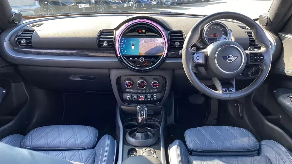 Used Mini Cooper S Clubman Exclusive 176 HP (129 kW) 2022 Green Estate